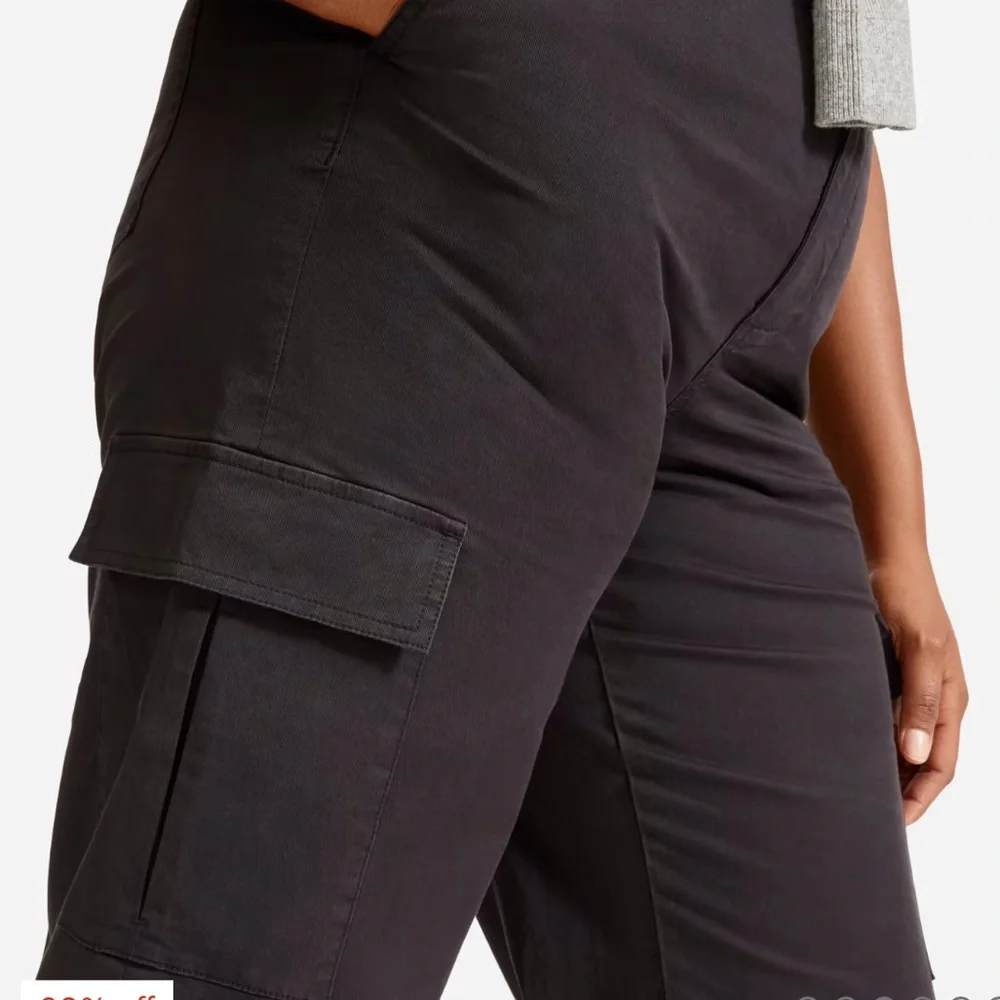 Everlane The Wide Leg Crop Cargo Pant, organic cotton, size 2 - Picture 4 of 8